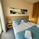 Apartamentu Czarna Gora 121 3* Сенна