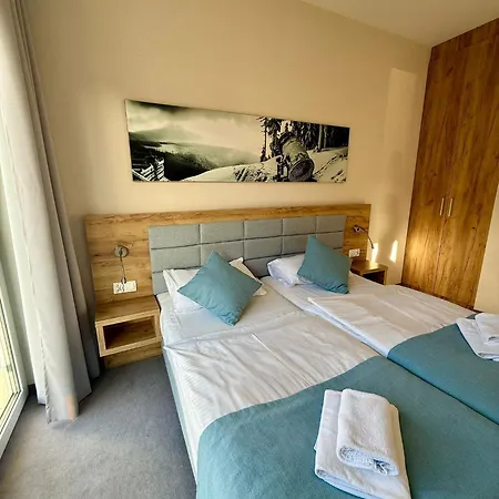 Apartamentu Czarna Gora 121 3* Сенна